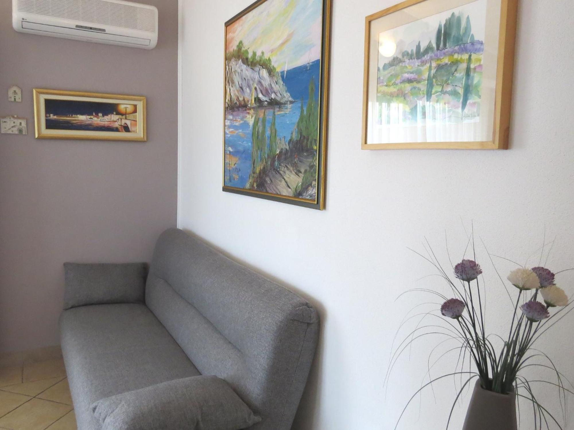 Apartments Barba Trogir Zimmer foto