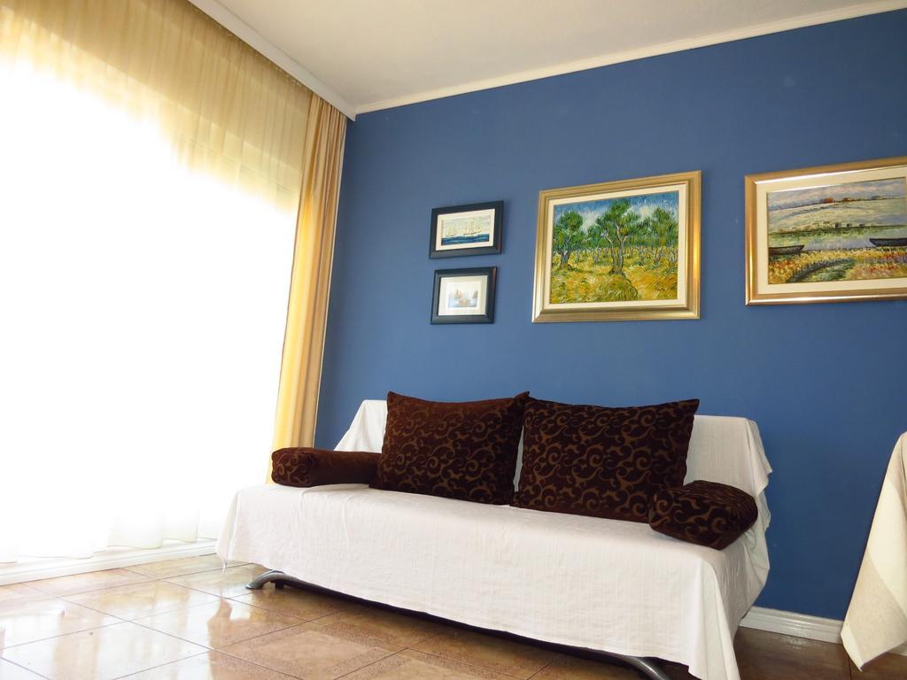 Apartments Barba Trogir Exterior foto