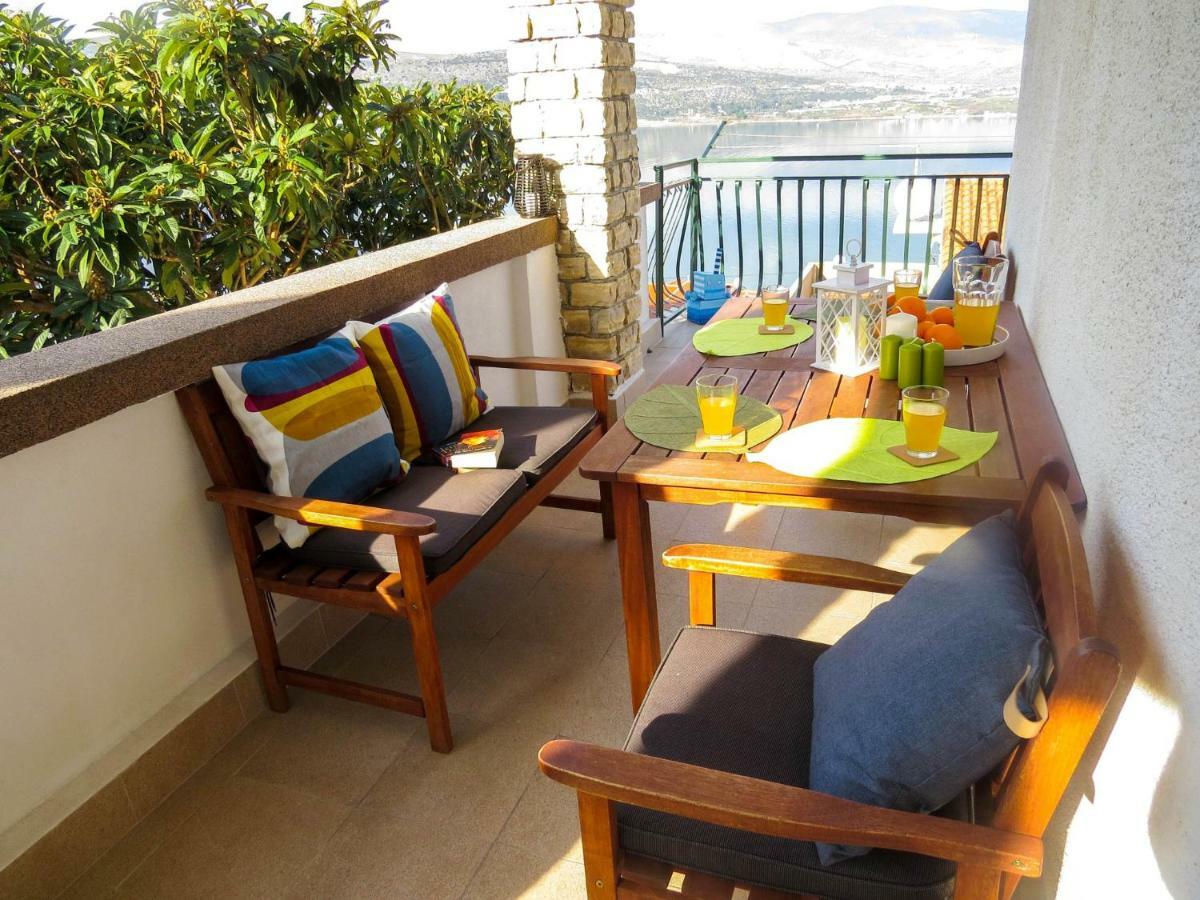Apartments Barba Trogir Exterior foto